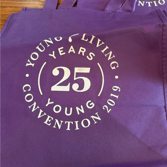 Young Living 25th Anniversary Souvenir Lot Bag Journal Notebook New 25th Oil Pin - Picture 8 of 8